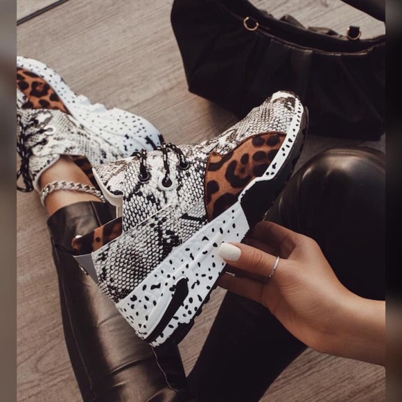 SALE Last 1️⃣ Leopard Snake sneakers - Picture 1 of 8